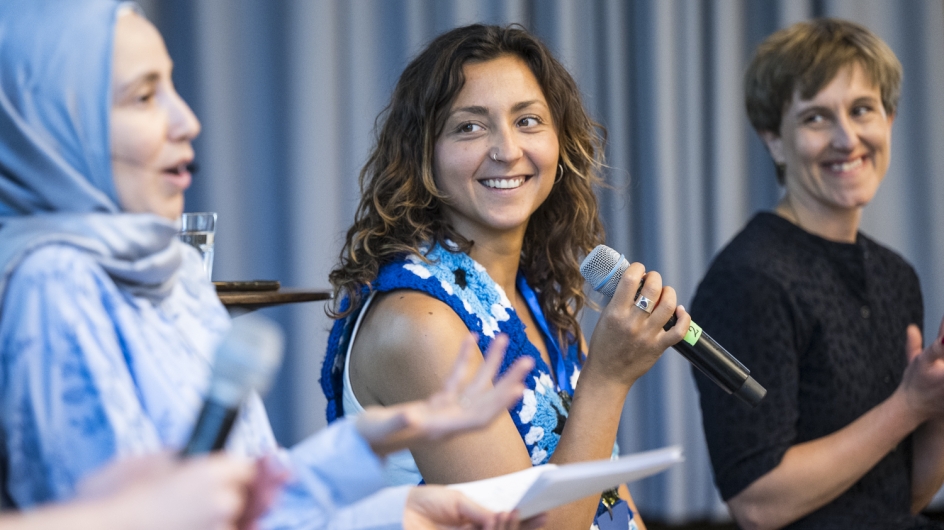 Community Event gegen Hass im Netz zum Thema „Screens & Society“ am 13. und 14. Mai 2024 im bUm Berlin