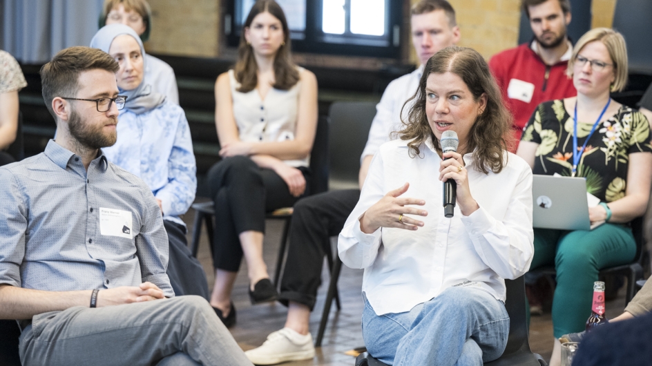 Community Event gegen Hass im Netz zum Thema „Screens & Society“ am 13. und 14. Mai 2024 im bUm Berlin